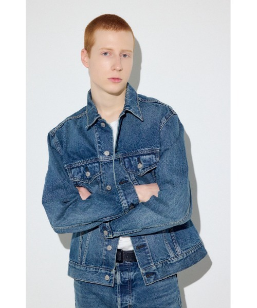 AZUL by moussy(アズールバイマウジー)の「サードタイプデニムジャケット(デニムジャケット・メンズ・ブラック/ブルー・LARGE/MEDIUM/SMALL)」の16枚目の写真