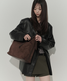 MUSINSA STANDARD WOMAN | ウィメンズ シンセティックスウェード スラウチ ショルダーバッグ [ダークブラウン](ショルダーバッグ)