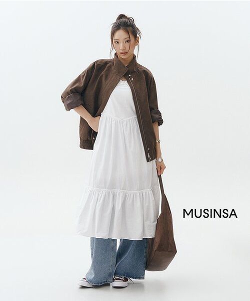 MUSINSA STANDARD WOMAN（ムシンサスタンダードウーマン）の「ウィメンズ シンセティックスウェード スラウチ ショルダーバッグ [ダークブラウン]（ショルダーバッグ・レディース・その他・FREE）」の3枚目の写真