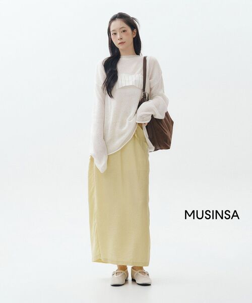 MUSINSA STANDARD WOMAN（ムシンサスタンダードウーマン）の「ウィメンズ シンセティックスウェード スラウチ ショルダーバッグ [ダークブラウン]（ショルダーバッグ・レディース・その他・FREE）」の10枚目の写真