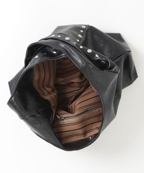 AUREN（オーレン）の「【ユニセックス】スタッズワンショルダーバッグ/軽量/カジュアル/モード（ショルダーバッグ・レディース・ホワイト/ブラック/ブラウン・FREE）」の11枚目の写真