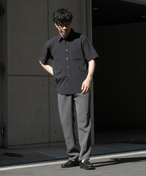 URBAN RESEARCH ROSSO MEN(アーバンリサーチロッソメン)の「『イージーケア / 防シワ』ハイパフォーマンス快適イージースラックス(その他パンツ・メンズ・ブラック/チャコールグレー/ネイビー・SMALL/MEDIUM/LARGE/X-LARGE)」の15枚目の写真