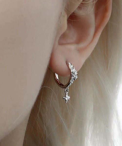 VIBGYOR(ヴィブジョー)の「シルバースターストーンペアピアス/レディース/両耳用(T3)(ピアス(両耳用)・レディース・シルバー・FREE)」の2枚目の写真