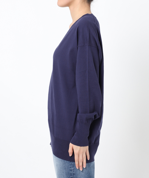 Spick & Span（スピックアンドスパン）の「Emil cotoni Vネックプルオーバー（ニット/セーター・レディース・キャメル/ピンク系その他/ネイビー・FREE）」の9枚目の写真