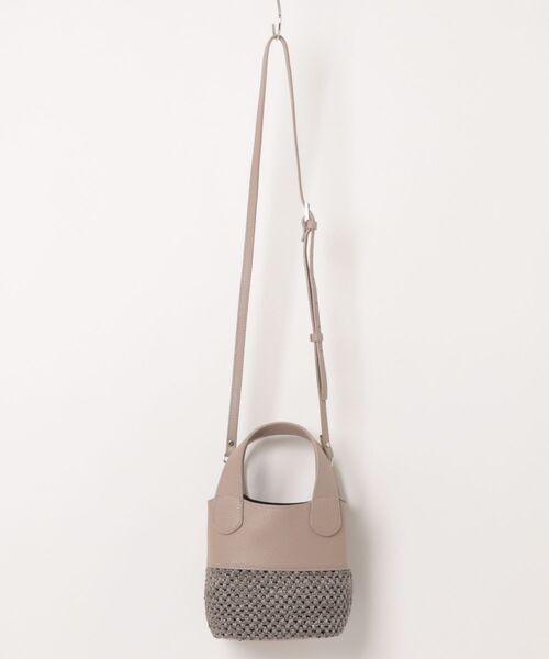 RIPANI(リパーニ)の「【RIPANI】サマーメッシュ レザーコンビスモール2WAYバッグ(Q66438)(ハンドバッグ・レディース・ベージュ系その他・ALL)」の2枚目の写真