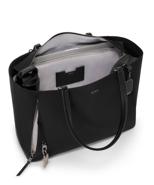 TUMI(トゥミ)の「VOYAGEUR 「ヴァレッタ」ラージ・トート(A4/PC15インチまで対応)(トートバッグ・レディース・インディゴブルー/ブラック×グレー/ブラック×ゴールド・FREE)」の4枚目の写真