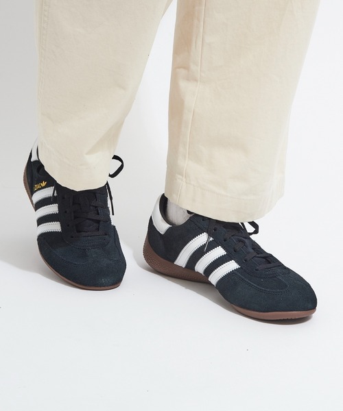 adidas(アディダス)の「【adidas】HANDBALL SPEZIAL LO PRO W(スニーカー・レディース・ブラック・23cm/23.5cm/24cm/24.5cm/25cm)」の5枚目の写真
