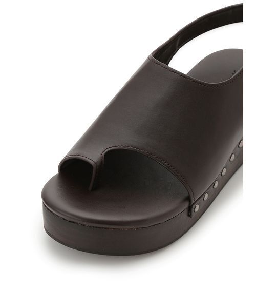 Mila Owen(ミラオーウェン)の「トングサンダル(サンダル・レディース・ダークブラウン/キャメル/イエロー・38/37/36)」の8枚目の写真