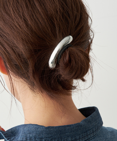 Spick & Span（スピックアンドスパン）の「JAMIRAY/ジャミレイ CHUNKY HAIR TIE（ヘアゴム・レディース・ゴールド/シルバー・FREE）」の4枚目の写真