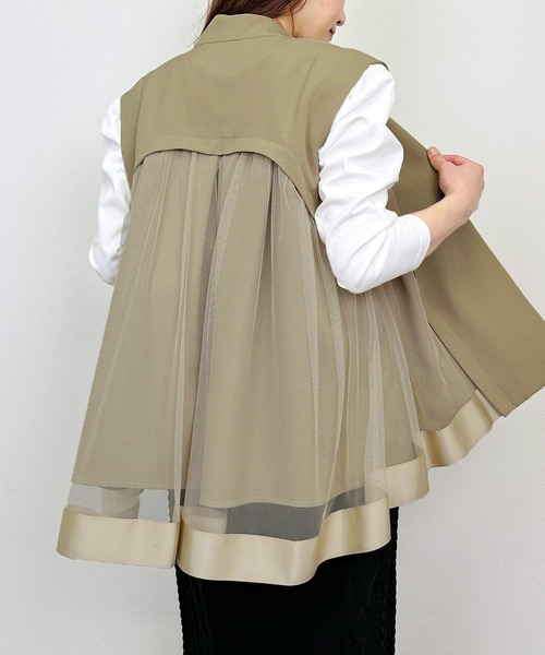 LUGIVA(ルギヴァ)の「バックチュールベスト(ベスト・レディース・ベージュ/ブラック・M)」の22枚目の写真