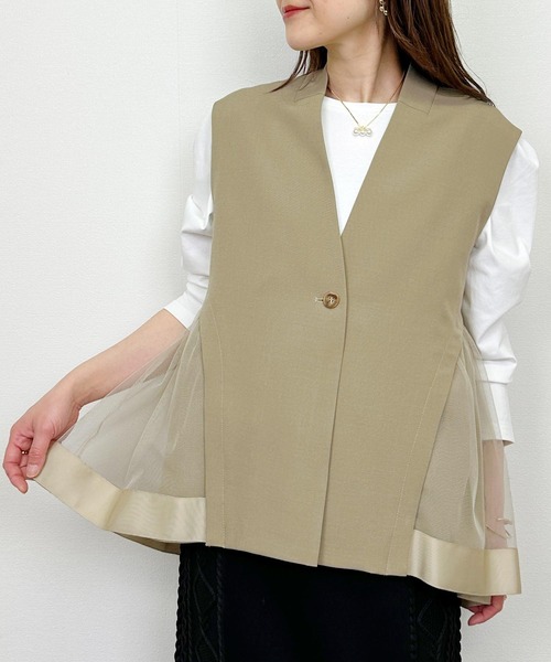 LUGIVA(ルギヴァ)の「バックチュールベスト(ベスト・レディース・ベージュ/ブラック・M)」の13枚目の写真