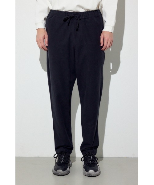 AZUL by moussy(アズールバイマウジー)の「リラックスソフトタッチパンツ(スラックス・メンズ・ブラック/ベージュ/ブラウン・MEDIUM/LARGE)」の7枚目の写真