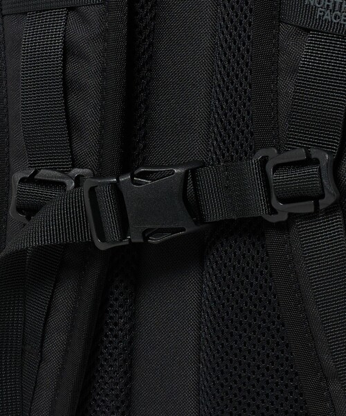 THE NORTH FACE(ザノースフェイス)の「<THE NORTH FACE>リープ 30 リュック(バックパック/リュック・メンズ・ブラック・FREE)」の18枚目の写真