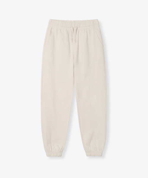 MUSINSA STANDARD KIDS（ムシンサスタンダードキッズ）の「ベーシックスウェットパンツ[クリーム]（スウェットパンツ・レディース・その他・100/150/110/120/130/140/160）」の2枚目の写真