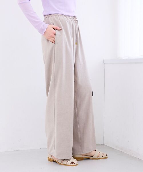 le.coeur blanc（ルクールブラン）の「ピーチスキンイージーパンツ（その他パンツ・レディース・ベージュ/イエロー・36/38）」の19枚目の写真