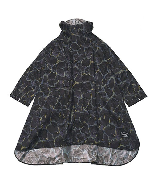 KiU(キウ)の「KiU/キウ STANDARD RAIN PONCHO 2ND/キウスタンダードレインポンチョ 2ND【K404】(レインコート/ポンチョ・メンズ・ブラック/サックスブルー/カモフラージュ/ネイビー/ベージュ・ONE SIZE)」の10枚目の写真