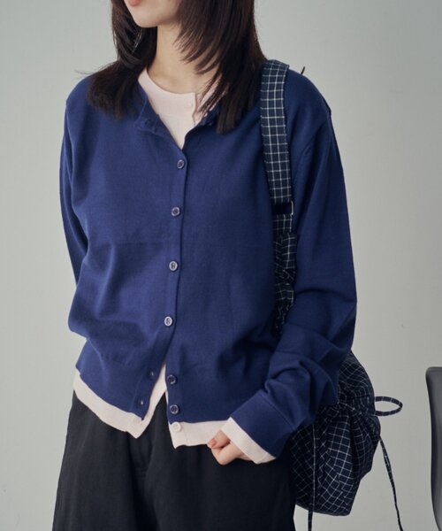 goocy（グーシー）の「【SNSでバズった！】レイヤードライク配色カーディガン（カーディガン/ボレロ・レディース・チャコールグレー/ネイビー/グレー/ブラウン・FREE）」の4枚目の写真