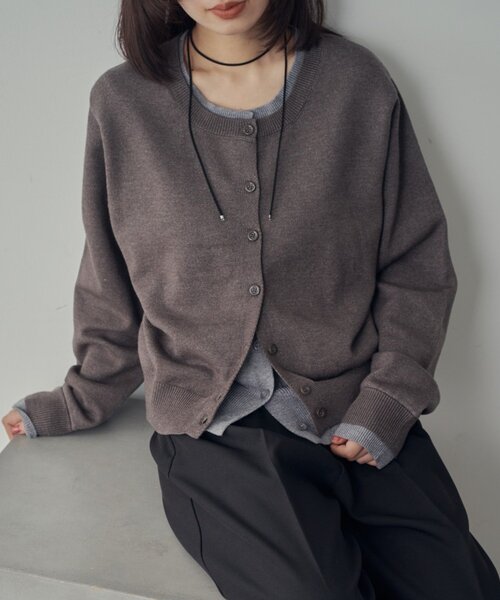goocy（グーシー）の「【SNSでバズった！】レイヤードライク配色カーディガン（カーディガン/ボレロ・レディース・チャコールグレー/ネイビー/グレー/ブラウン・FREE）」の2枚目の写真