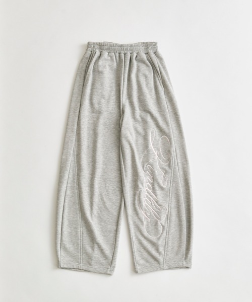 OLIVE des OLIVE（オリーブデオリーブ）の「刺繍ロゴバックリボンスウェットパンツ（スウェットパンツ・レディース・トップグレー/ドット/ピンク・FREE）」の4枚目の写真