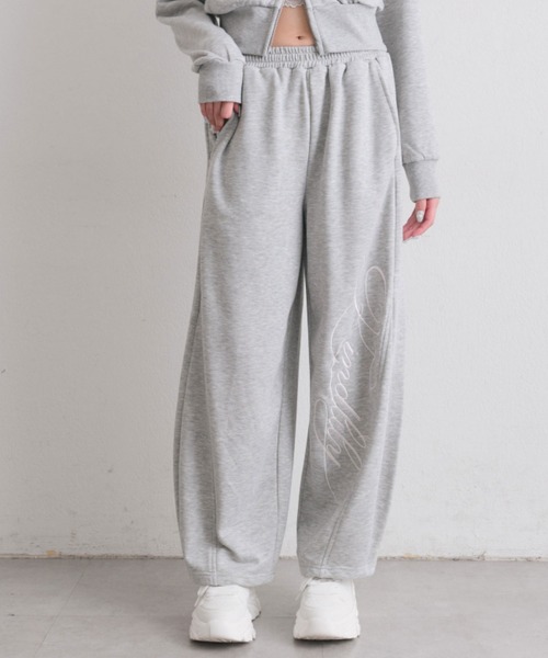 OLIVE des OLIVE（オリーブデオリーブ）の「刺繍ロゴバックリボンスウェットパンツ（スウェットパンツ・レディース・トップグレー/ドット/ピンク・FREE）」の18枚目の写真