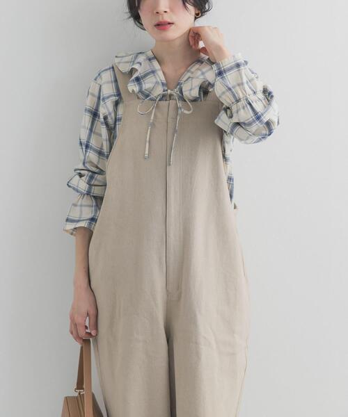 URBAN RESEARCH DOORS(アーバンリサーチドアーズ)の「フロントZIPサロペット(サロペット/オーバーオール・レディース・ナチュラル/カーキ・SMALL/MEDIUM)」の7枚目の写真