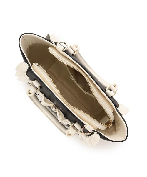 SAMANTHAVEGA（サマンサベガ）の「ハニーフラッター（ミニ）（ショルダーバッグ・レディース・ピンク/ブラック/ライトブルー・FREE）」の4枚目の写真