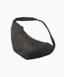 EDIFICE | LEMAIRE（ルメール） LARGE CROISSANT BAG(ショルダーバッグ)