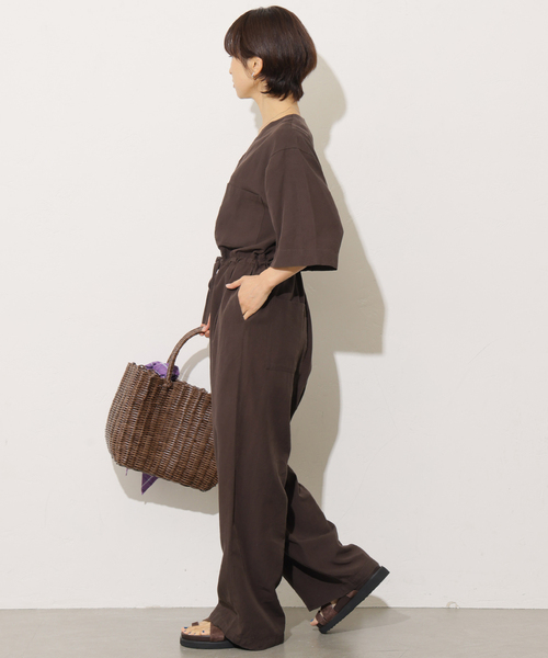 JOURNAL STANDARD relume（ジャーナルスタンダード　レリューム）の「Vネックオールインワン（つなぎ/オールインワン・レディース・ブラウン/ネイビー・38/36）」の10枚目の写真