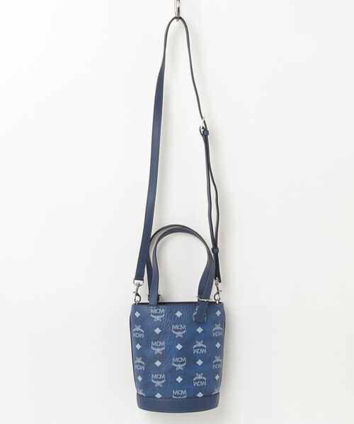 MCM(エムシーエム)の「Aren バケット トートバッグ - ヴィセトス(トートバッグ・レディース・ブルー・ONE SIZE)」の4枚目の写真