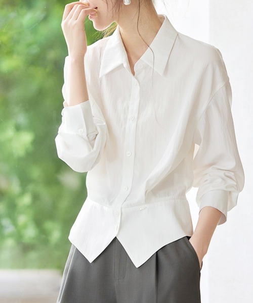 by LEGNA(バイレグナ)の「大人カジュアルブラウス(シャツ/ブラウス・レディース・グレー/ホワイト・LARGE/X-LARGE/MEDIUM/SMALL)」の5枚目の写真