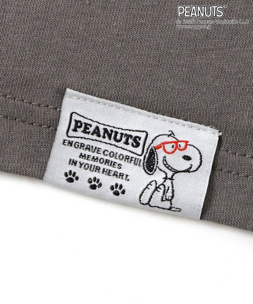 PEANUTS(ピーナッツ)の「PEANUTS ステッチアートTシャツ(Tシャツ/カットソー・キッズ・チャコール/オフホワイト・100/90/80/140/130/120/110)」の14枚目の写真