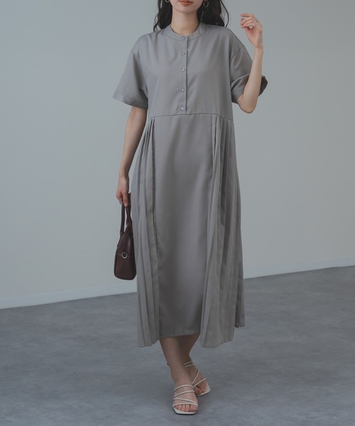 refinedworks(リファインドワークス)の「【refinedworks】麻混 半袖 プリーツ ワンピース(ワンピース・レディース・ブラック/グレー・FREE)」の7枚目の写真