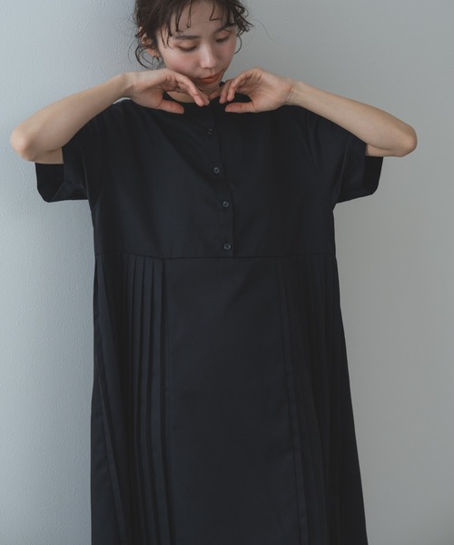 refinedworks(リファインドワークス)の「【refinedworks】麻混 半袖 プリーツ ワンピース(ワンピース・レディース・ブラック/グレー・FREE)」の21枚目の写真