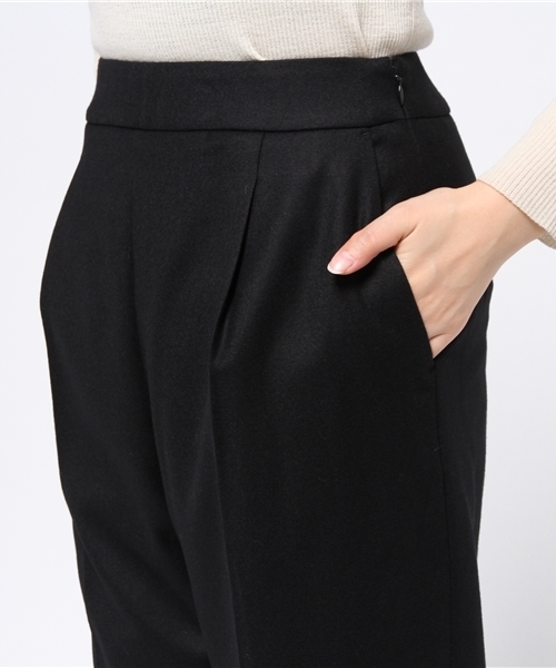 IENA（イエナ）の「《追加》W/CA ペグトップパンツ◆（その他パンツ・レディース・ブラック/キャメル/ベージュ系その他・36/38/34/40）」の20枚目の写真
