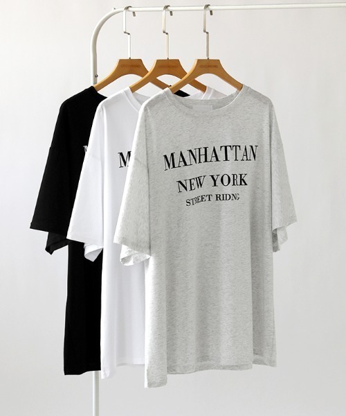COCOMOMO(ココモモ)の「一枚でこなれる。抜け感たっぷりアソートロゴTシャツ ロゴTシャツ オーバーサイズTシャツ ロゴ Tシャツ 半袖 オーバーサイズ トップス カットソー ロゴT 春服 夏服(Tシャツ/カットソー・レディース・ホワイト/グレー/ブラック・FREE)」の12枚目の写真