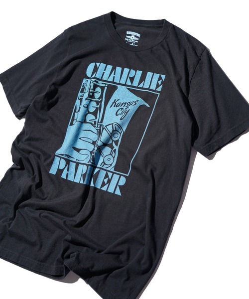 THRIFTY LOOK(スリフティールック)の「THRIFTY LOOK スリフティルック / ”CHARLIE PARKER" JAZZ TEE(Tシャツ/カットソー・メンズ・ブラック系1/ブラック・X-LARGE/LARGE/MEDIUM)」の3枚目の写真