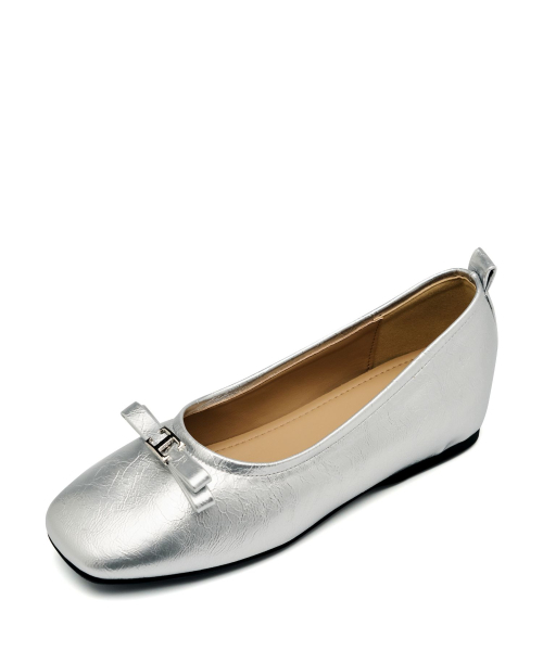 SPUR(シュプール)の「Hapburn Bowtie リボン フラットシューズ 3cm -VS9008 (3color)(バレエシューズ・レディース・シルバー/ブラック/アイボリー・22.5cm/23.5cm/23cm/24.5cm/24cm/25cm)」の7枚目の写真