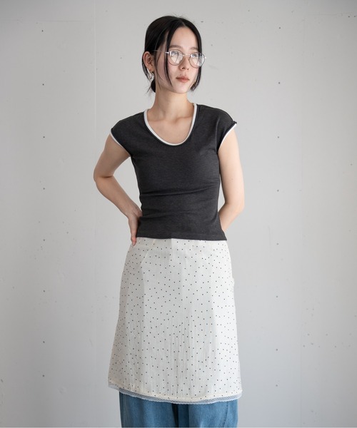 hwyl(ヒュイル)の「ミニドット柄 ミディ丈スカート(スカート・レディース・ホワイト/ブラック・SMALL/MEDIUM)」の10枚目の写真
