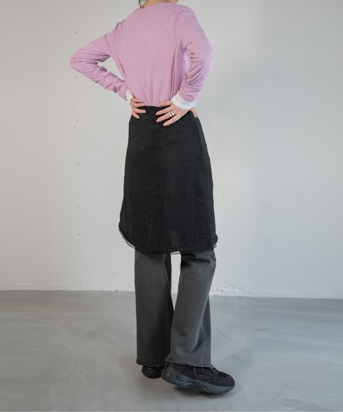 hwyl(ヒュイル)の「ミニドット柄 ミディ丈スカート(スカート・レディース・ホワイト/ブラック・SMALL/MEDIUM)」の16枚目の写真