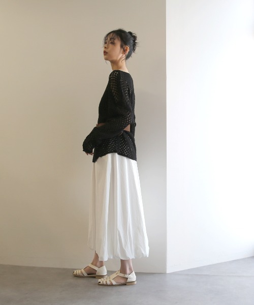 No one knows（ノーワンノーズ）の「ZOZO限定 透かし編みニットプルオーバー(インナーとベルト付き)3点セット（アンサンブル・レディース・ホワイト/ブラック・FREE）」の12枚目の写真