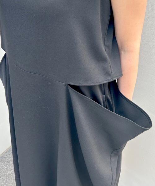 soduk（スドーク）の「balloon shirt dress（Tシャツ/カットソー・レディース・ブルー/ブラウン/ブラック・ONE SIZE）」の6枚目の写真