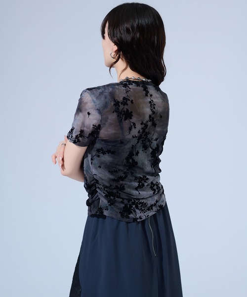 Ellno de Mavie(エルノデメヴィ)の「オパールベロアシアートップス/肩パッド付き(Tシャツ/カットソー・レディース・ブラック系その他/ブルー系その他・FREE)」の10枚目の写真