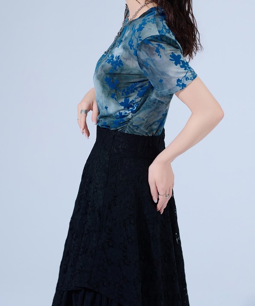 Ellno de Mavie(エルノデメヴィ)の「オパールベロアシアートップス/肩パッド付き(Tシャツ/カットソー・レディース・ブラック系その他/ブルー系その他・FREE)」の4枚目の写真