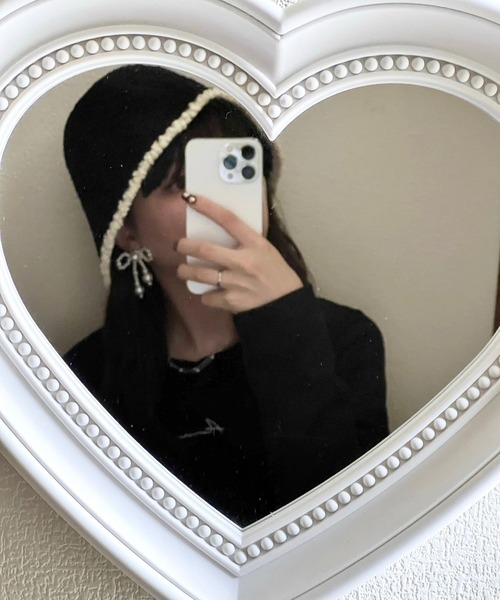 boemy(ボエミー)の「リボン×パールピアス(ピアス(両耳用)・レディース・ホワイト・FREE)」の7枚目の写真