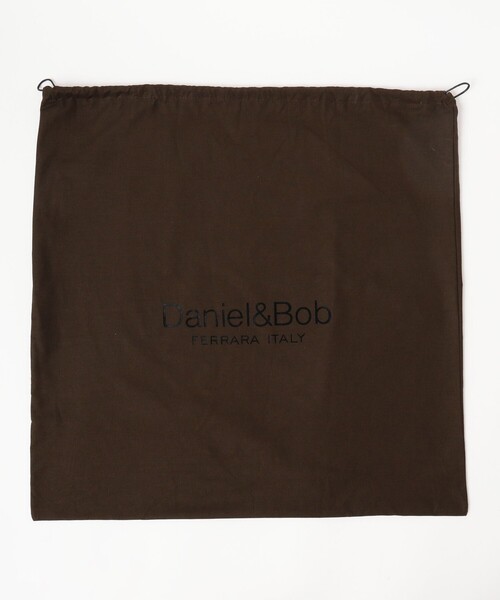 BEAMS F（ビームスエフ）の「【別注】Daniel & Bob / ETTORE レザー ショルダーバッグ（トートバッグ・メンズ・カーキ・ONE SIZE）」の7枚目の写真