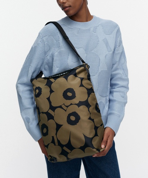 marimekko(マリメッコ)の「Unikko / Neat Crossbody M shoulder bag(ショルダーバッグ・レディース・モカ・FREE)」の1枚目の写真