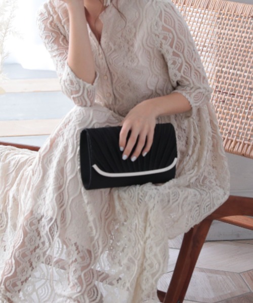Cupid Heart（キューピッドハート）の「【Cupid Heart】結婚式用！プリーツクラッチbag（クラッチバッグ・レディース・ブラック・MEDIUM）」の4枚目の写真