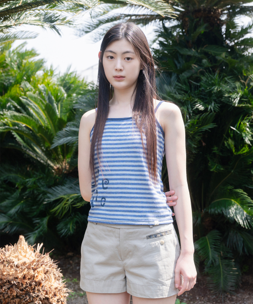 OHESHIO(オヘシオ)の「FLORAL DETAIL COTTON SHORTS, KHAKI GRAY(その他パンツ・レディース・その他・1/2)」の5枚目の写真