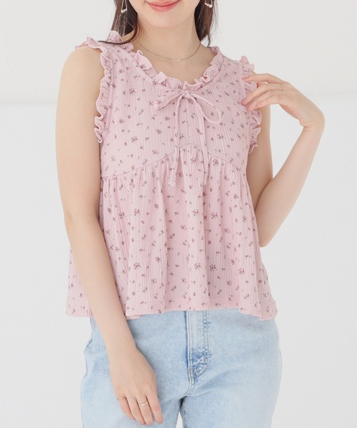 Honeys(ハニーズ)の「フリル使いトップス(Tシャツ/カットソー・レディース・ホワイト系その他2/ピンク系その他2/アイボリー系1/ブラック系その他2・L/S/M/LL)」の4枚目の写真