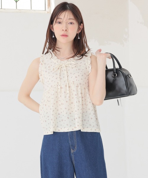 Honeys(ハニーズ)の「フリル使いトップス(Tシャツ/カットソー・レディース・ホワイト系その他2/ピンク系その他2/アイボリー系1/ブラック系その他2・L/S/M/LL)」の15枚目の写真
